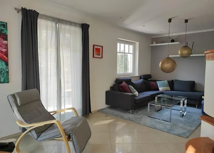 Villa Phantastisches Haus Mit Pool Direkt In